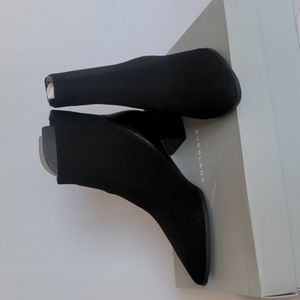NWB Everlane The Glove Boot